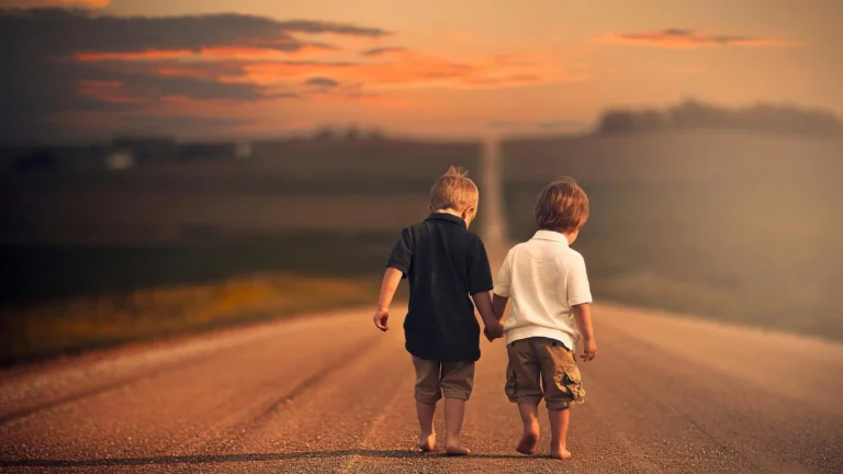 How to build stronger friendships